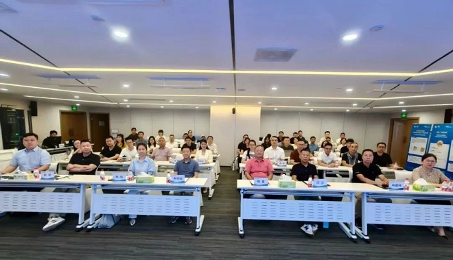 深圳防水协会联合广东省勘协举办建筑修缮与城市更新技术交流会